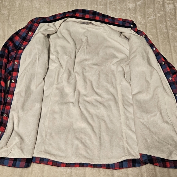 BOGO Free🦋 BC Clothing Pink/Blue Plaid Fleece Lined Button Down Shacket Shirt - Picture 7 of 13